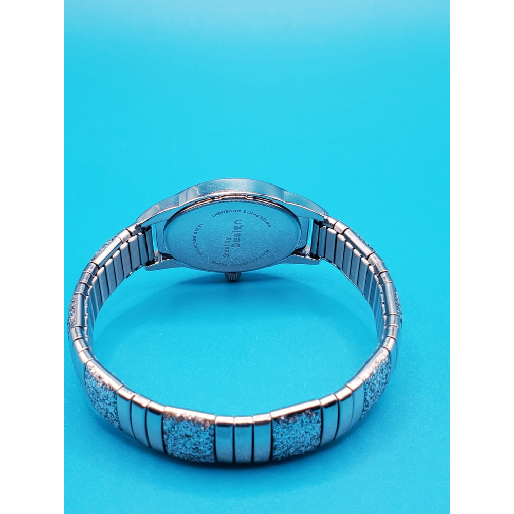 Ladies Quartz Watch - Picture 6 of 9